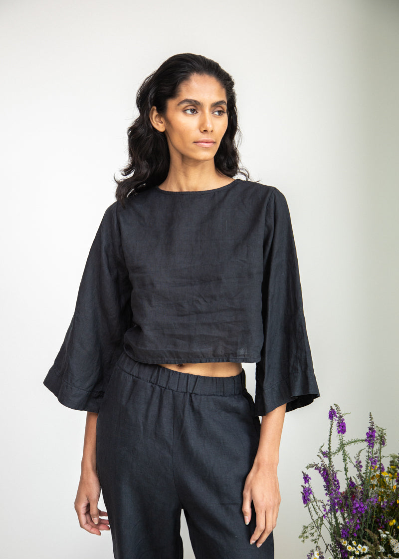 Kaz-May Linen Top in Black