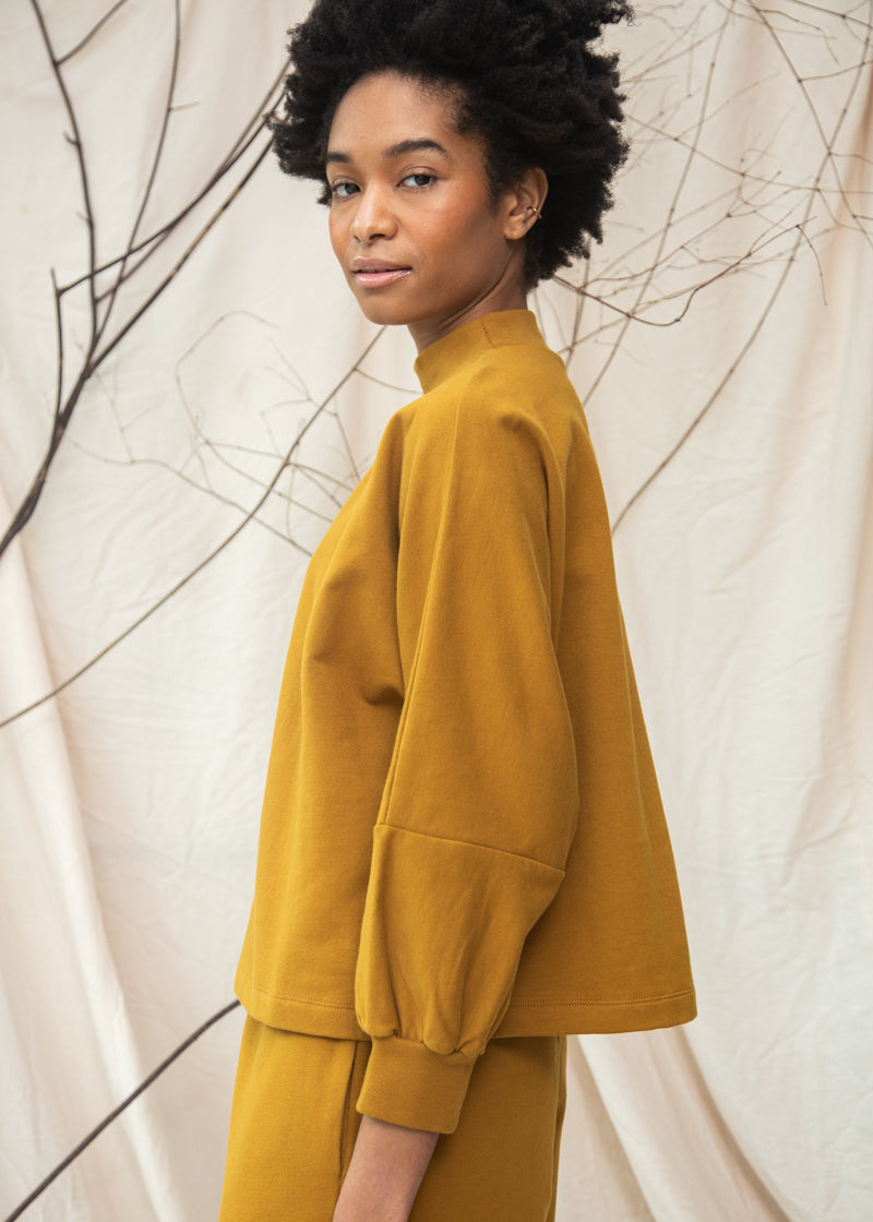 Maiya Organic Cotton Felpe Sweatshirt in Ochre